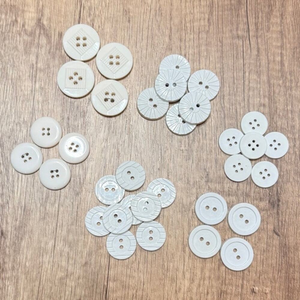 White Sewing Buttons Mixed Lot Matching Sets 2 & 4 Hole Craft Supply